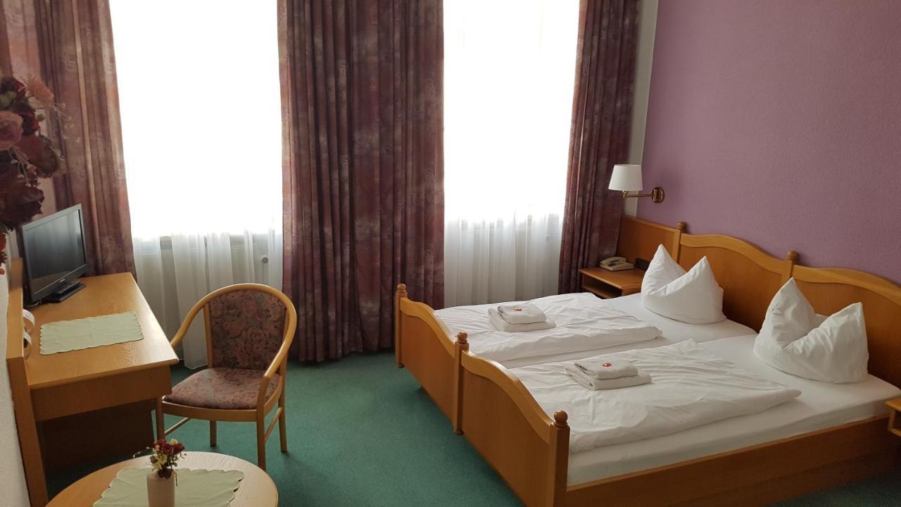 Hotel Sachsenhof รีซา ภายนอก รูปภาพ